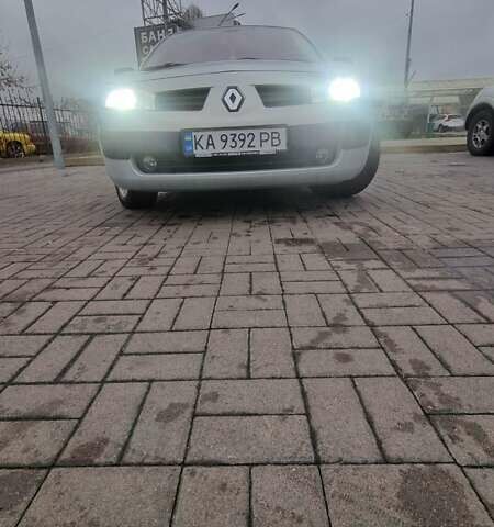 Серый Рено Меган, объемом двигателя 1.6 л и пробегом 127 тыс. км за 4700 $, фото 2 на Automoto.ua