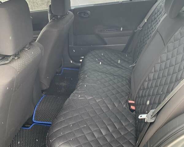 Серый Рено Меган, объемом двигателя 1.6 л и пробегом 180 тыс. км за 3650 $, фото 8 на Automoto.ua