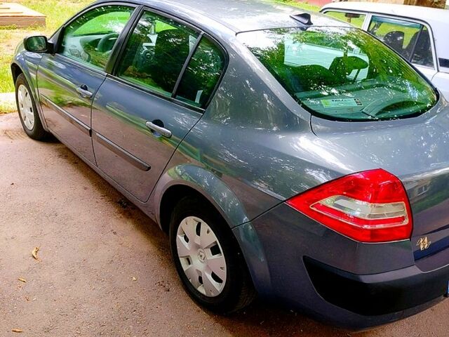 Серый Рено Меган, объемом двигателя 1.4 л и пробегом 118 тыс. км за 3999 $, фото 6 на Automoto.ua