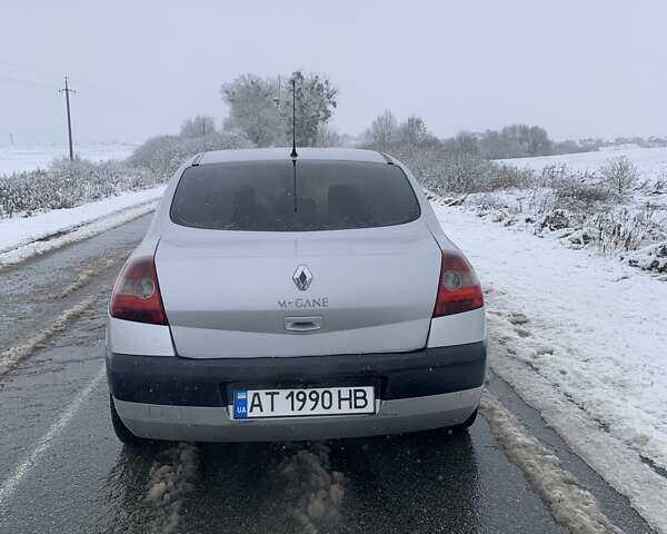 Серый Рено Меган, объемом двигателя 1.6 л и пробегом 180 тыс. км за 3650 $, фото 5 на Automoto.ua