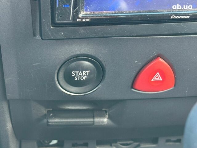 Серый Рено Меган, объемом двигателя 1.6 л и пробегом 132 тыс. км за 4780 $, фото 28 на Automoto.ua