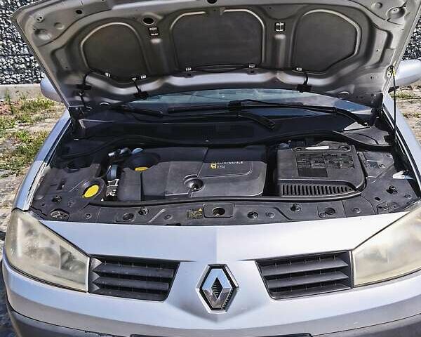 Серый Рено Меган, объемом двигателя 1.5 л и пробегом 266 тыс. км за 5500 $, фото 6 на Automoto.ua