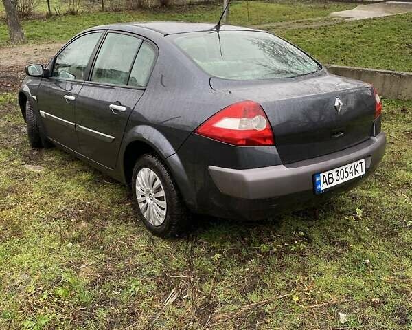 Серый Рено Меган, объемом двигателя 1.6 л и пробегом 254 тыс. км за 4800 $, фото 7 на Automoto.ua