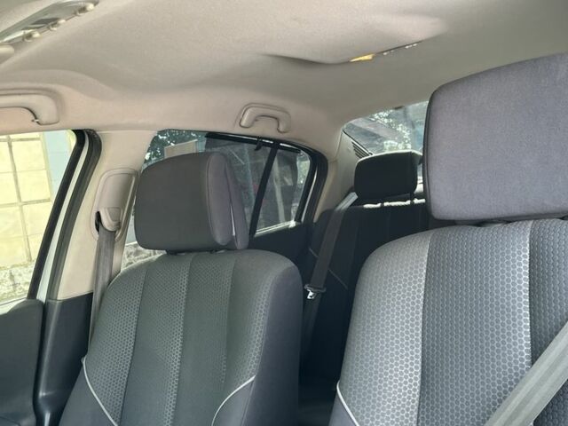 Серый Рено Меган, объемом двигателя 1.6 л и пробегом 274 тыс. км за 4300 $, фото 4 на Automoto.ua