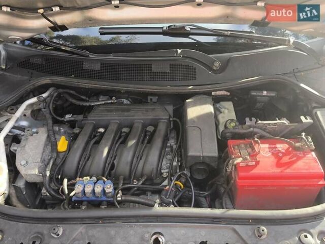 Сірий Рено Меган, об'ємом двигуна 1.39 л та пробігом 270 тис. км за 4100 $, фото 10 на Automoto.ua