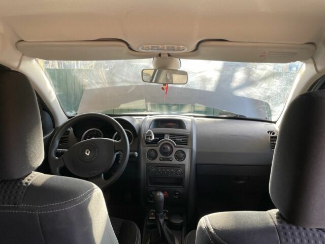 Сірий Рено Меган, об'ємом двигуна 1.4 л та пробігом 106 тис. км за 5100 $, фото 9 на Automoto.ua