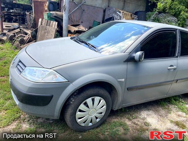 Серый Рено Меган, объемом двигателя 1.6 л и пробегом 0 тыс. км за 3700 $, фото 4 на Automoto.ua