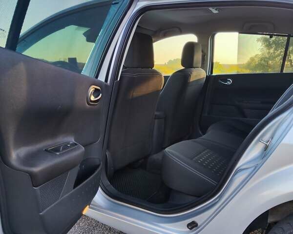 Серый Рено Меган, объемом двигателя 1.6 л и пробегом 174 тыс. км за 5500 $, фото 13 на Automoto.ua