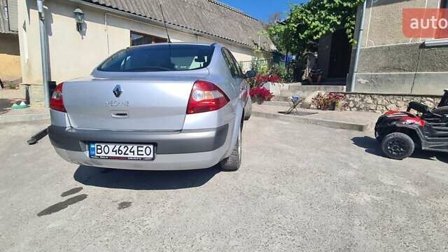 Серый Рено Меган, объемом двигателя 1.6 л и пробегом 175 тыс. км за 4900 $, фото 3 на Automoto.ua