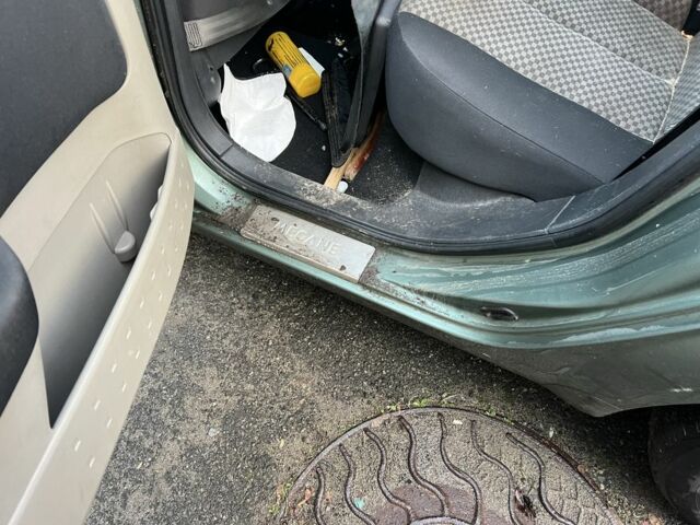 Сірий Рено Меган, об'ємом двигуна 0 л та пробігом 250 тис. км за 1300 $, фото 19 на Automoto.ua