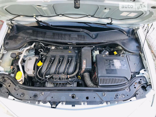 Серый Рено Меган, объемом двигателя 1.4 л и пробегом 340 тыс. км за 3650 $, фото 1 на Automoto.ua