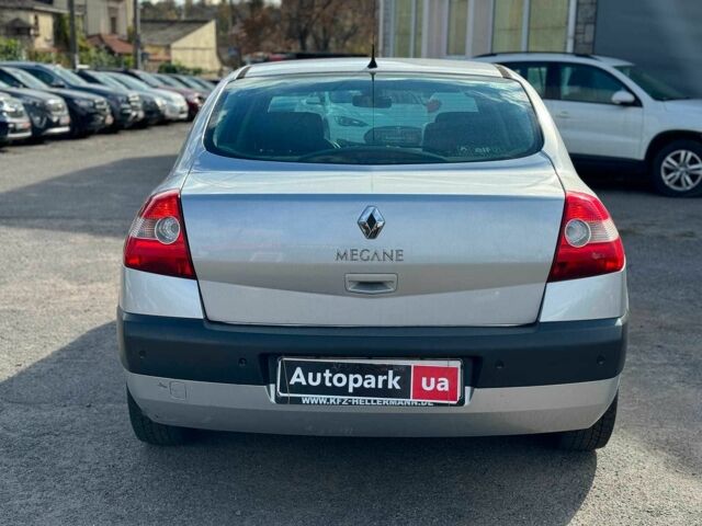 Серый Рено Меган, объемом двигателя 1.6 л и пробегом 132 тыс. км за 4790 $, фото 6 на Automoto.ua