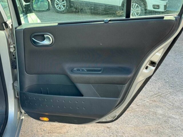 Серый Рено Меган, объемом двигателя 1.6 л и пробегом 132 тыс. км за 4790 $, фото 19 на Automoto.ua