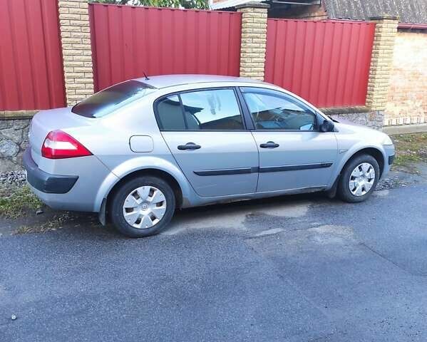 Сірий Рено Меган, об'ємом двигуна 1.4 л та пробігом 309 тис. км за 3500 $, фото 1 на Automoto.ua