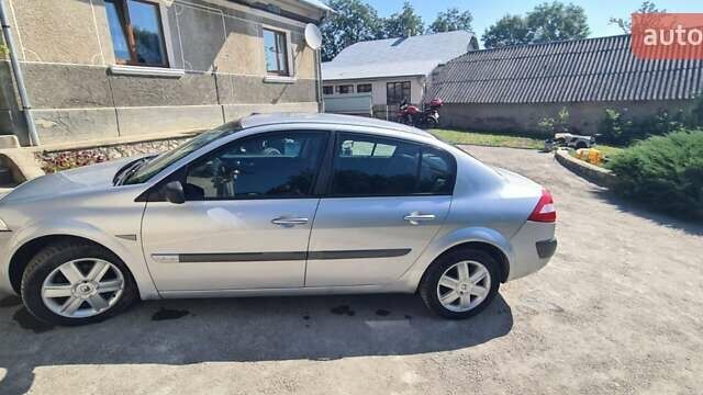 Серый Рено Меган, объемом двигателя 1.6 л и пробегом 175 тыс. км за 4900 $, фото 1 на Automoto.ua