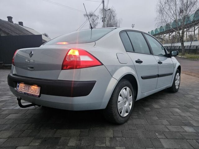 Серый Рено Меган, объемом двигателя 1.6 л и пробегом 238 тыс. км за 4350 $, фото 2 на Automoto.ua