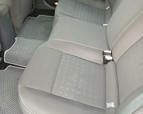 Серый Рено Меган, объемом двигателя 1.4 л и пробегом 254 тыс. км за 3700 $, фото 9 на Automoto.ua