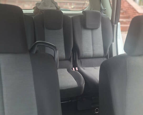 Серый Рено Меган, объемом двигателя 1.6 л и пробегом 236 тыс. км за 3400 $, фото 10 на Automoto.ua