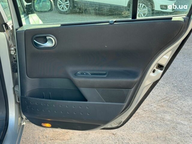 Серый Рено Меган, объемом двигателя 1.6 л и пробегом 132 тыс. км за 4780 $, фото 19 на Automoto.ua