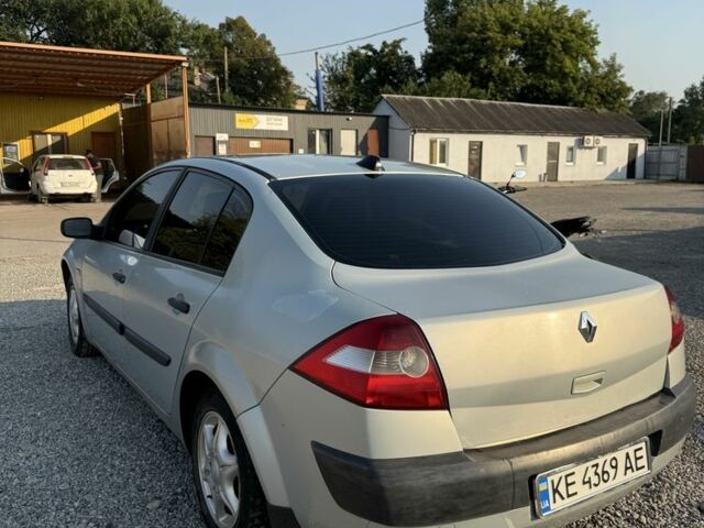 Сірий Рено Меган, об'ємом двигуна 1.4 л та пробігом 325 тис. км за 2500 $, фото 2 на Automoto.ua