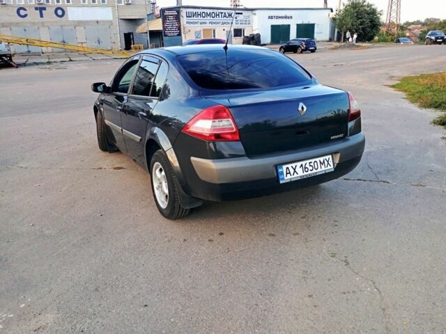 Серый Рено Меган, объемом двигателя 1.6 л и пробегом 220 тыс. км за 4700 $, фото 3 на Automoto.ua