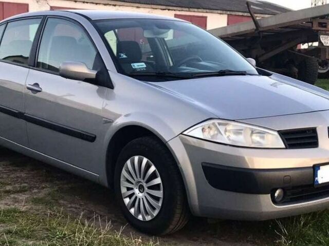 Серый Рено Меган, объемом двигателя 0 л и пробегом 290 тыс. км за 2800 $, фото 1 на Automoto.ua