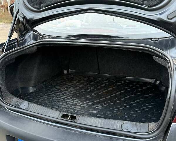 Серый Рено Меган, объемом двигателя 1.6 л и пробегом 217 тыс. км за 4500 $, фото 18 на Automoto.ua