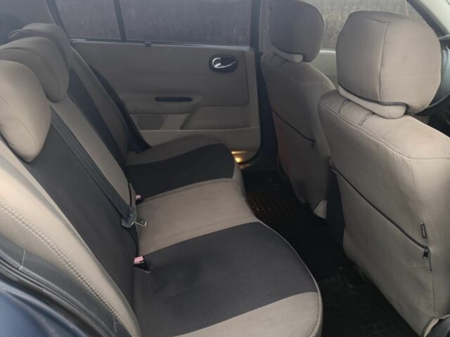 Серый Рено Меган, объемом двигателя 1.6 л и пробегом 260 тыс. км за 5000 $, фото 11 на Automoto.ua