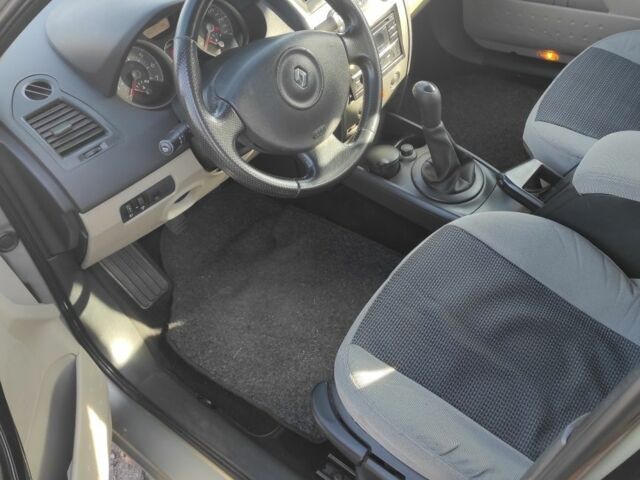 Серый Рено Меган, объемом двигателя 1.6 л и пробегом 188 тыс. км за 4399 $, фото 9 на Automoto.ua