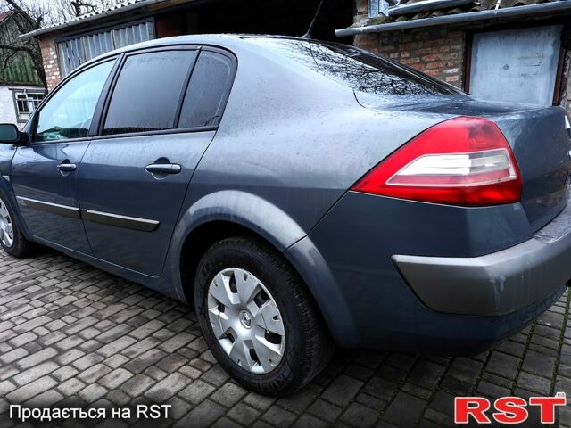 Серый Рено Меган, объемом двигателя 1.4 л и пробегом 200 тыс. км за 3600 $, фото 3 на Automoto.ua