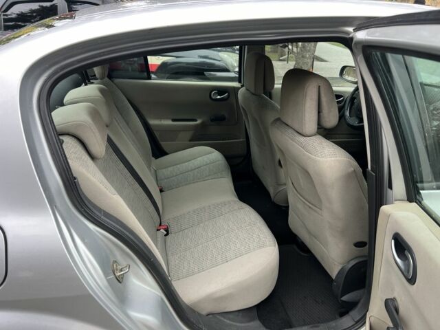 Серый Рено Меган, объемом двигателя 1.6 л и пробегом 216 тыс. км за 2999 $, фото 7 на Automoto.ua