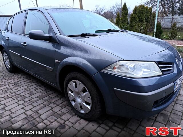 Серый Рено Меган, объемом двигателя 1.4 л и пробегом 200 тыс. км за 3600 $, фото 1 на Automoto.ua