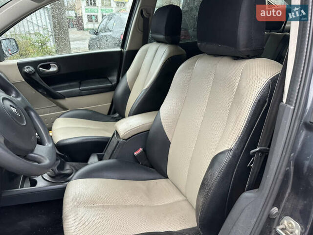 Сірий Рено Меган, об'ємом двигуна 1.6 л та пробігом 200 тис. км за 4600 $, фото 18 на Automoto.ua