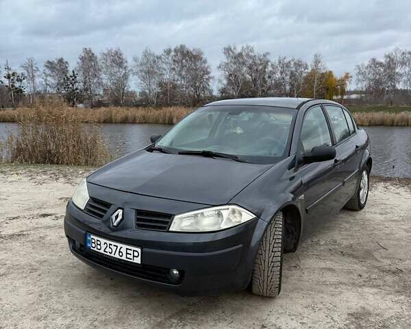 Серый Рено Меган, объемом двигателя 1.6 л и пробегом 217 тыс. км за 4500 $, фото 9 на Automoto.ua