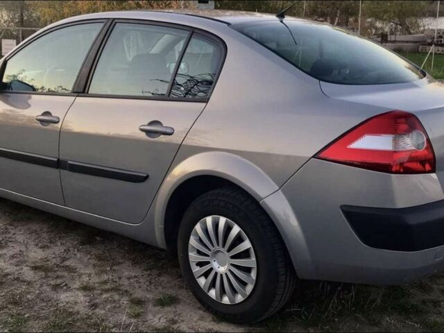 Рено Меган 2006 в Золотоноше на Automoto.ua Серый Рено Меган, объемом двигателя 0 л и пробегом 290 тыс. км за 2600 $, фото 1 на Automoto.ua