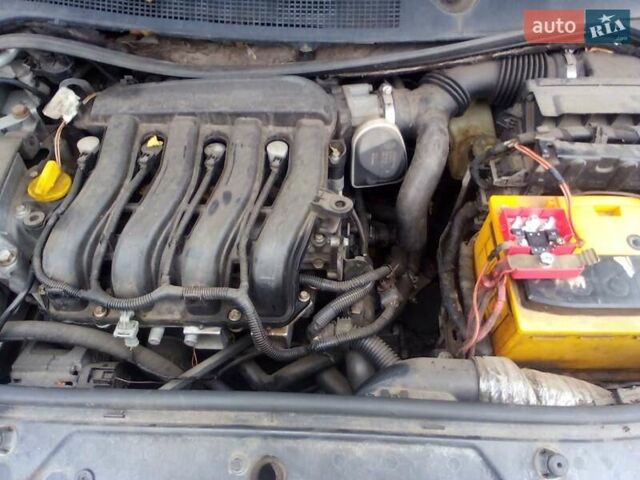 Сірий Рено Меган, об'ємом двигуна 1.6 л та пробігом 317 тис. км за 3500 $, фото 7 на Automoto.ua