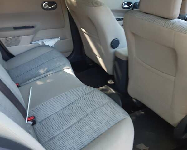 Сірий Рено Меган, об'ємом двигуна 1.6 л та пробігом 130 тис. км за 5000 $, фото 4 на Automoto.ua