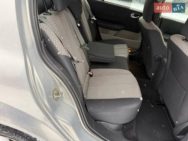 Сірий Рено Меган, об'ємом двигуна 1.6 л та пробігом 204 тис. км за 5500 $, фото 44 на Automoto.ua