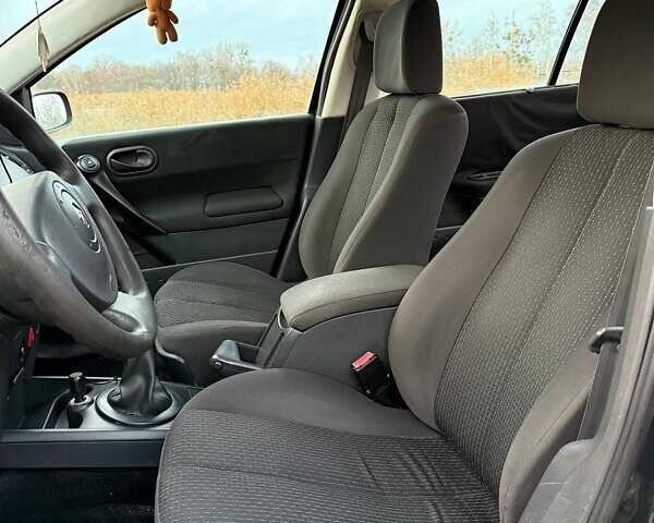 Серый Рено Меган, объемом двигателя 1.6 л и пробегом 217 тыс. км за 4500 $, фото 14 на Automoto.ua