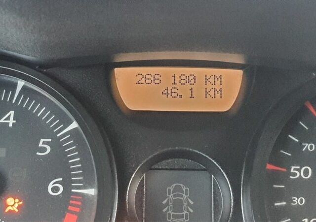 Сірий Рено Меган, об'ємом двигуна 1.4 л та пробігом 266 тис. км за 4500 $, фото 4 на Automoto.ua