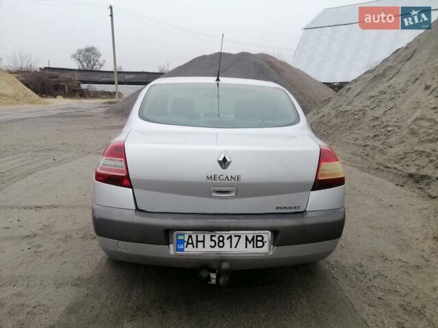 Серый Рено Меган, объемом двигателя 1.6 л и пробегом 235 тыс. км за 3700 $, фото 4 на Automoto.ua