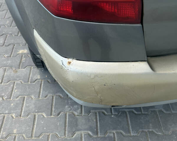 Сірий Рено Меган, об'ємом двигуна 1.39 л та пробігом 325 тис. км за 2300 $, фото 9 на Automoto.ua