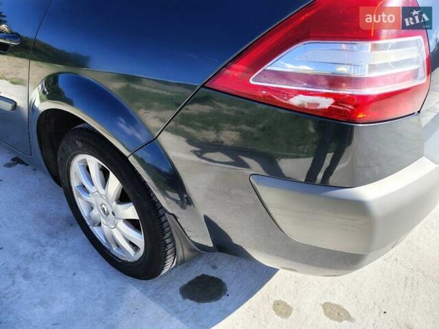 Серый Рено Меган, объемом двигателя 1.4 л и пробегом 250 тыс. км за 4000 $, фото 9 на Automoto.ua