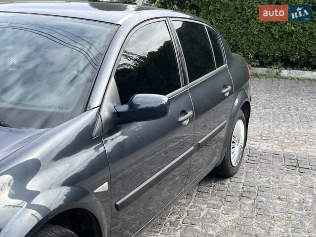 Рено Меган 2007 в Белой Церкве на Automoto.ua Серый Рено Меган, объемом двигателя 1.4 л и пробегом 219 тыс. км за 4900 $, фото 24 на Automoto.ua
