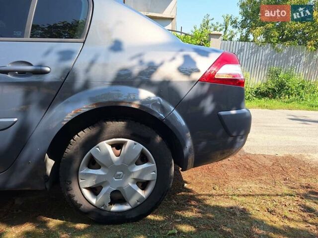 Серый Рено Меган, объемом двигателя 1.46 л и пробегом 252 тыс. км за 3800 $, фото 1 на Automoto.ua