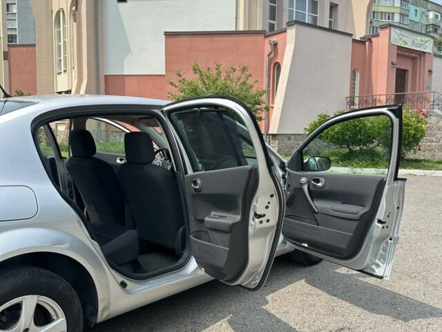 Серый Рено Меган, объемом двигателя 1.6 л и пробегом 228 тыс. км за 4900 $, фото 18 на Automoto.ua