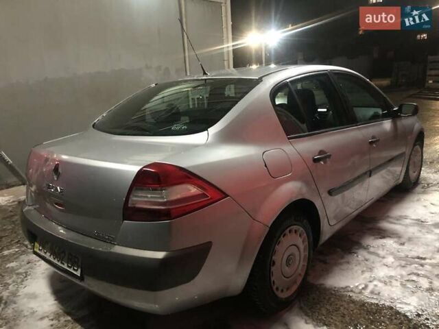 Сірий Рено Меган, об'ємом двигуна 1.4 л та пробігом 190 тис. км за 3999 $, фото 6 на Automoto.ua