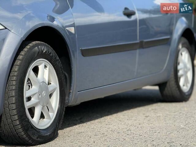 Серый Рено Меган, объемом двигателя 1.4 л и пробегом 338 тыс. км за 3999 $, фото 13 на Automoto.ua