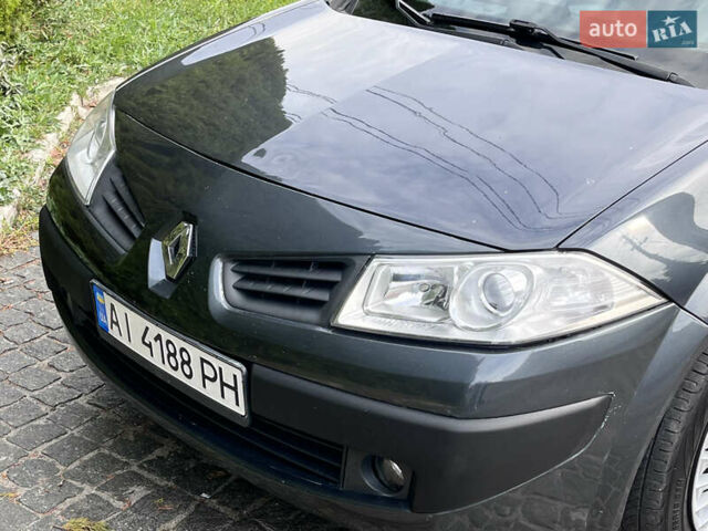Рено Меган 2007 в Белой Церкве на Automoto.ua Серый Рено Меган, объемом двигателя 1.4 л и пробегом 219 тыс. км за 4900 $, фото 23 на Automoto.ua