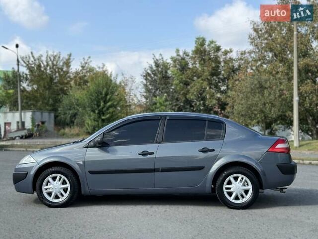 Серый Рено Меган, объемом двигателя 1.4 л и пробегом 338 тыс. км за 3999 $, фото 8 на Automoto.ua